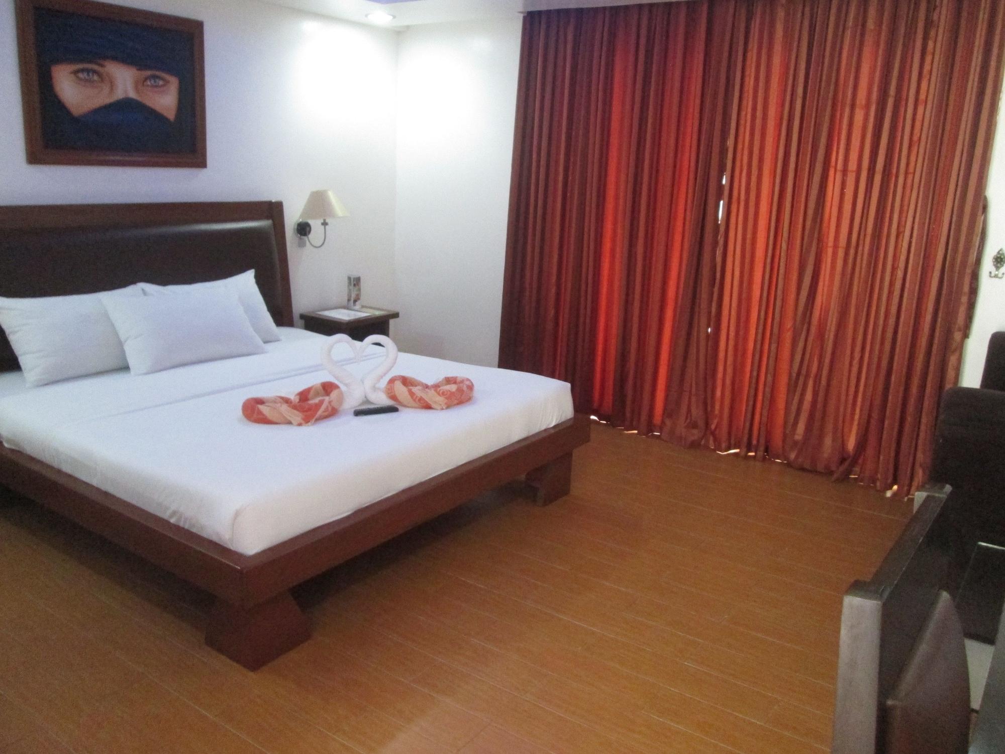 Giulius Boracay Italian Resort Balabag  Exterior foto