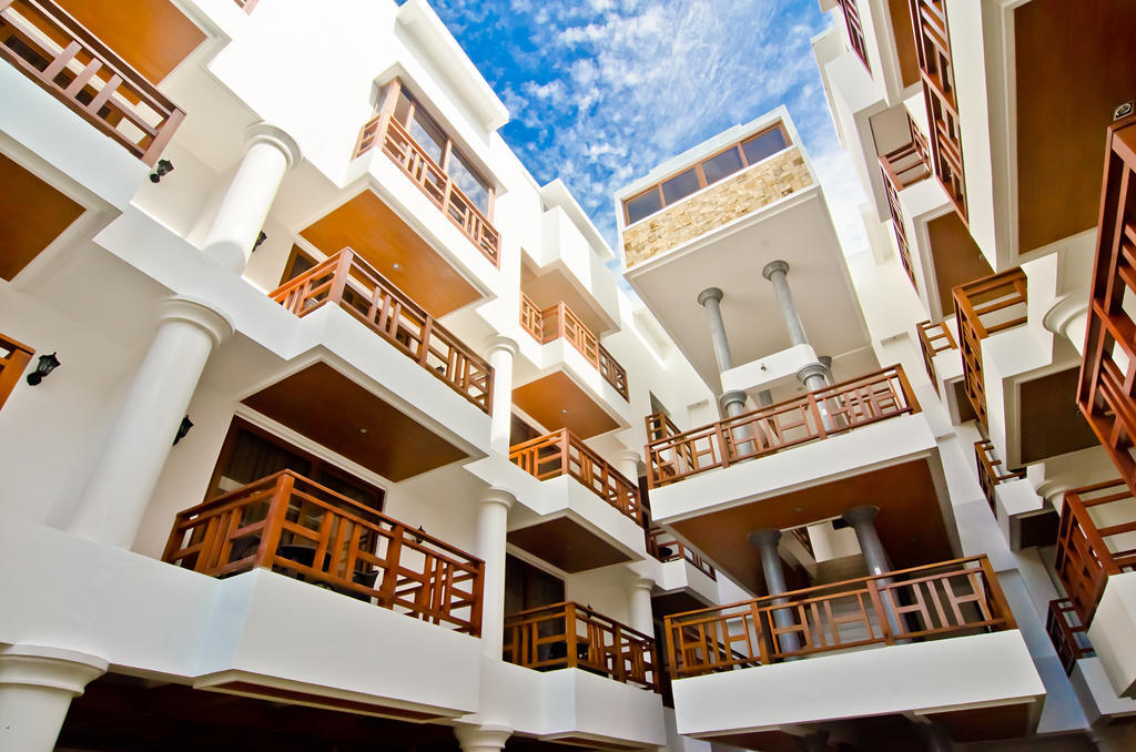Giulius Boracay Italian Resort Balabag  Exterior foto